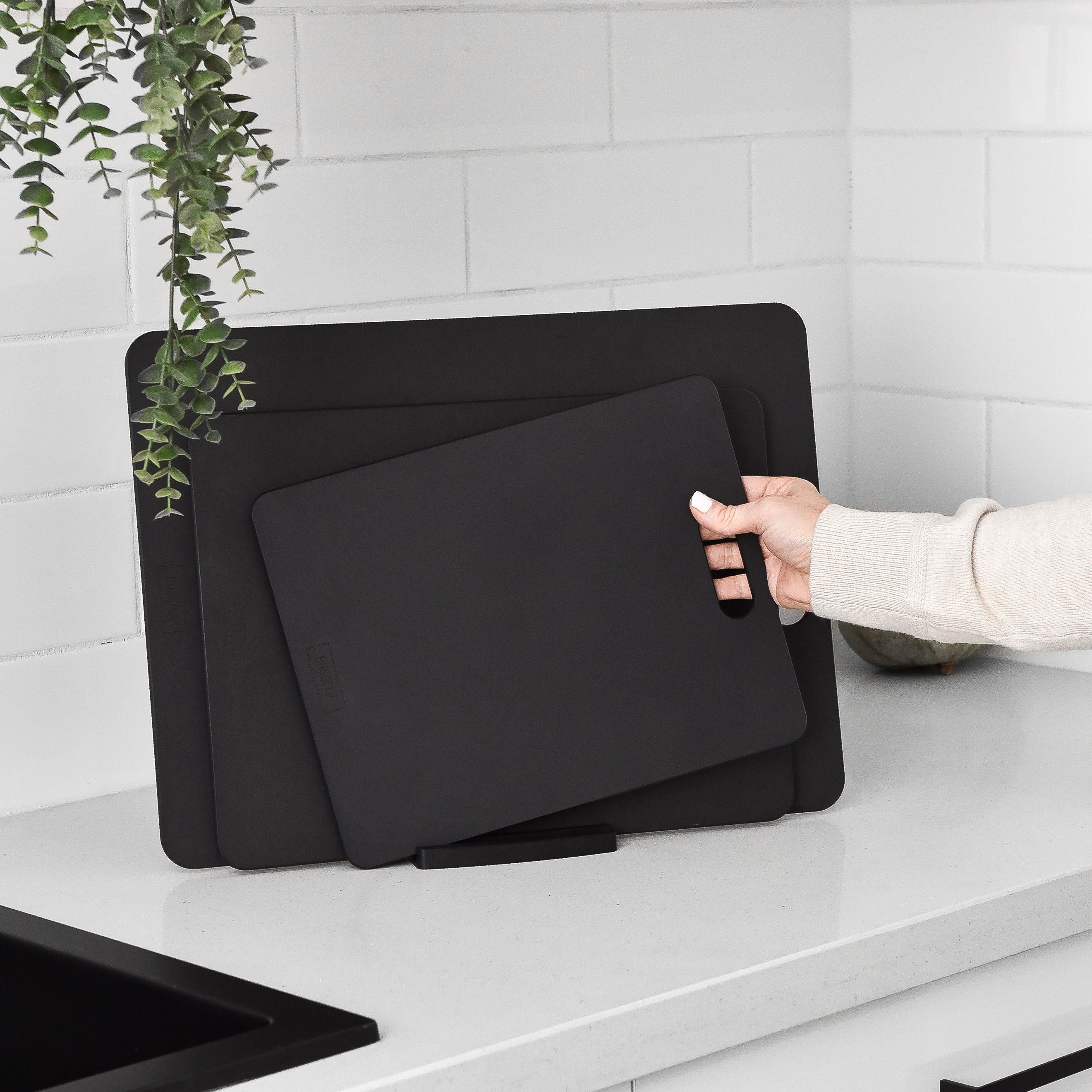 Wood Fibre Chopping Board w/ Stand - 3 Set Black